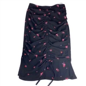 Chelsea28 Skirt - Ruched pencil - black bouquette